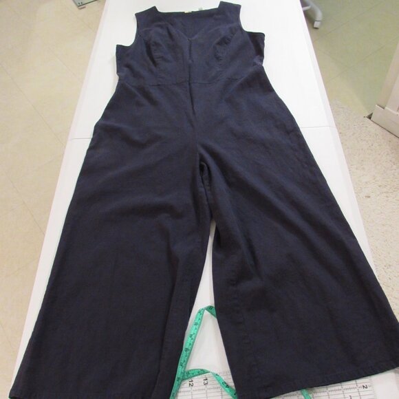 T Tahari Linen Blend Deep Navy Jumpsuit Zip Front Relaxed Crop Wide Leg - Picture 1 of 16